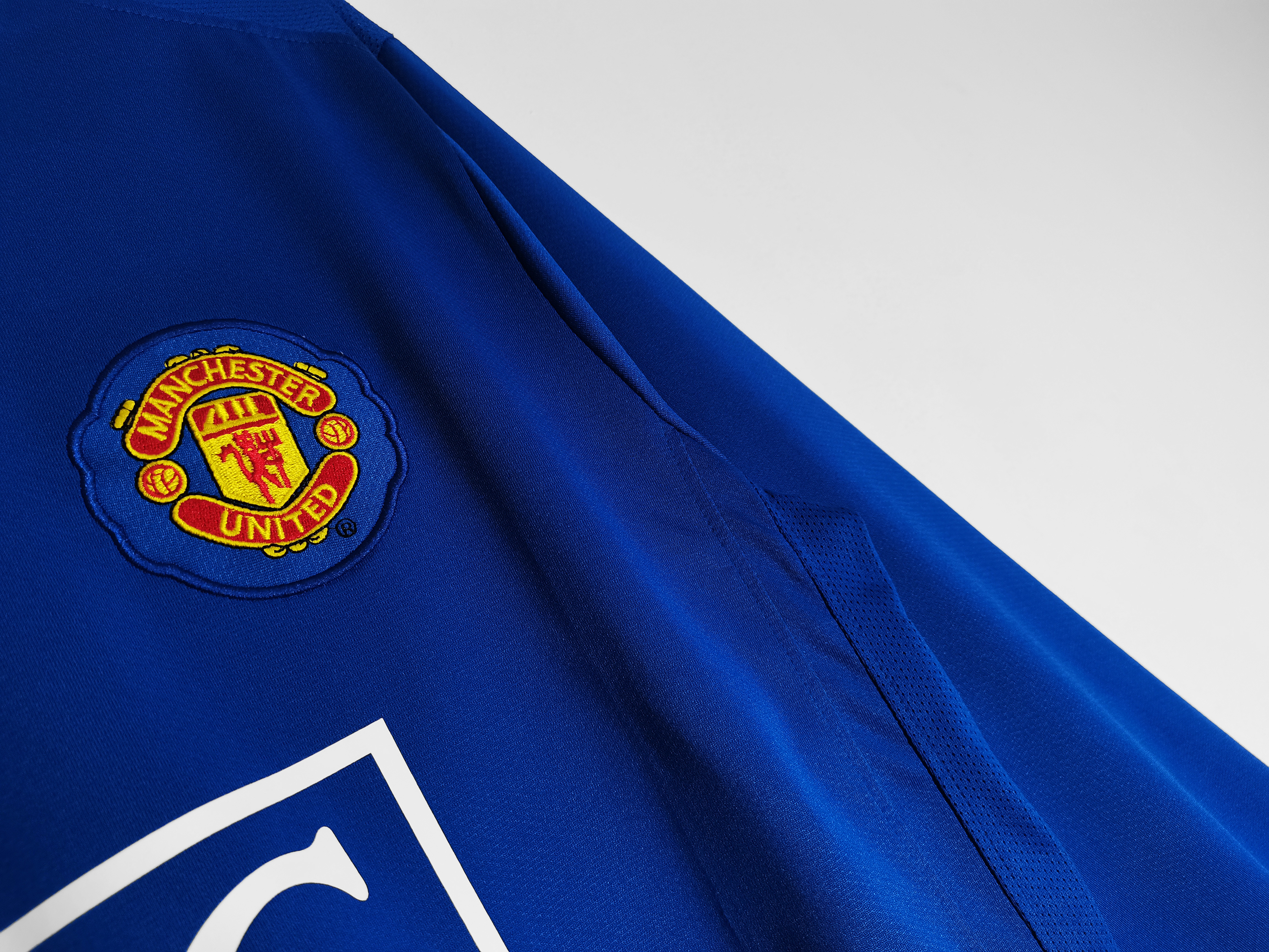 Manchester United Third Long Sleeve Retro Jersey 2008/09