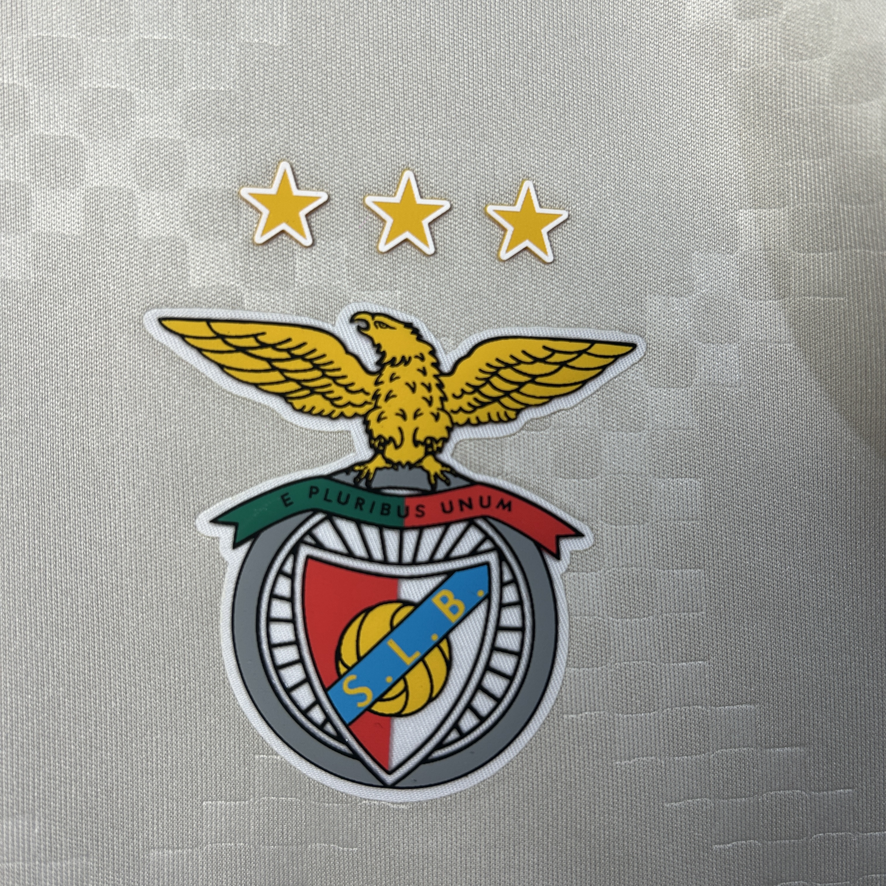 Benfica Beige Away Kids Suit 25/26