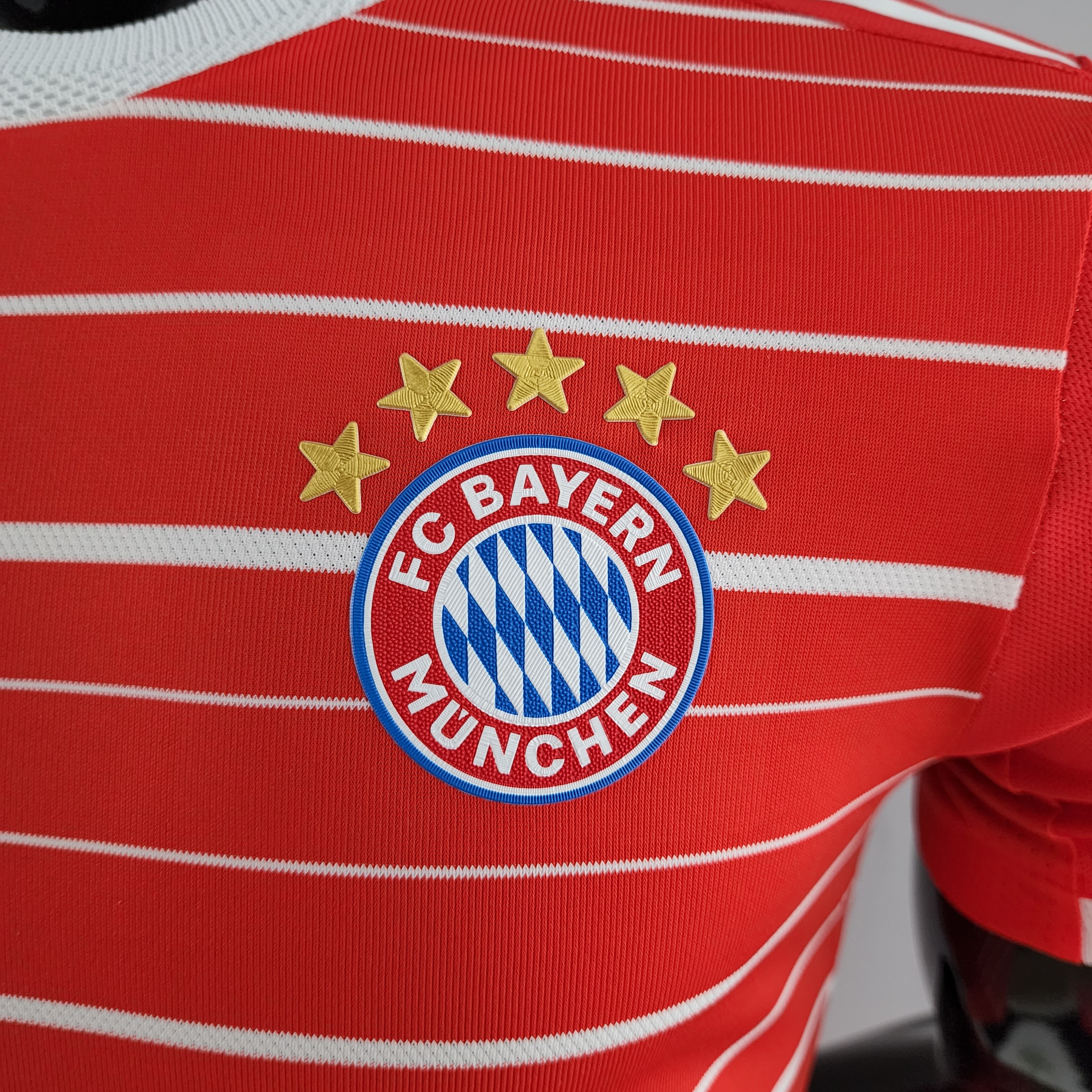 Bayern Munich Home Player Jersey 22/23