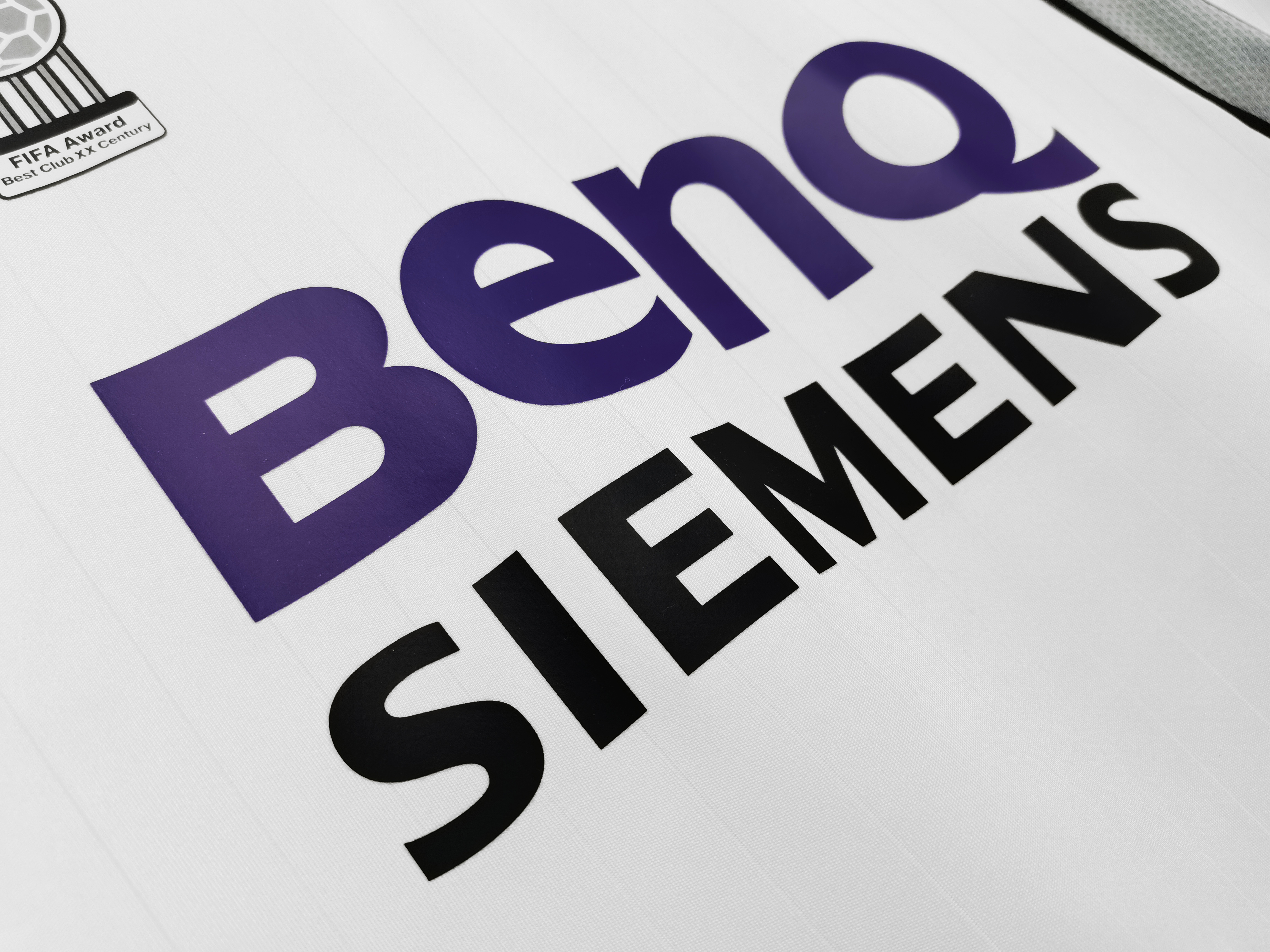 Real Madrid Home Retro Jersey 2006/07