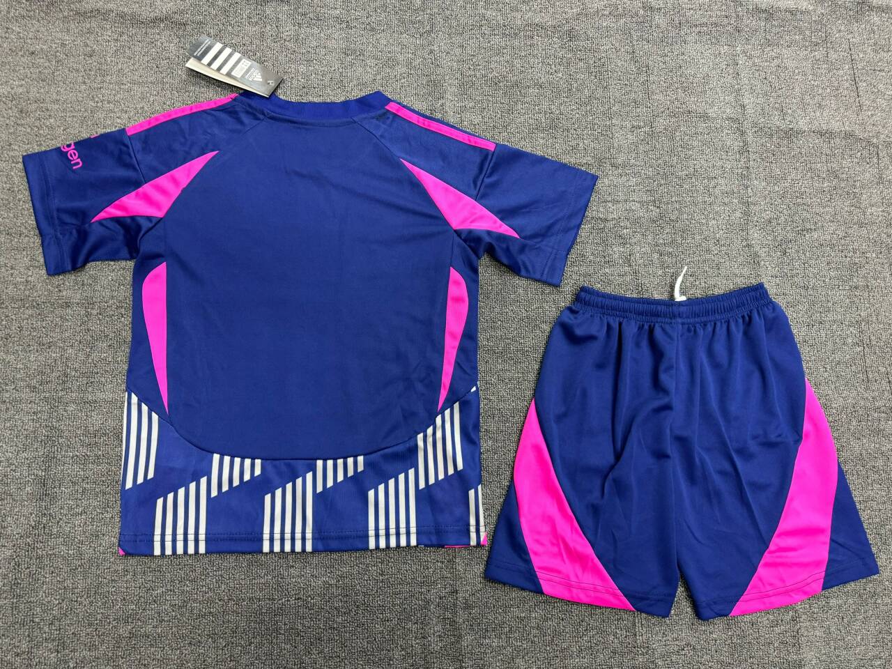 Nottingham Forest Away Kids Suit 24/25