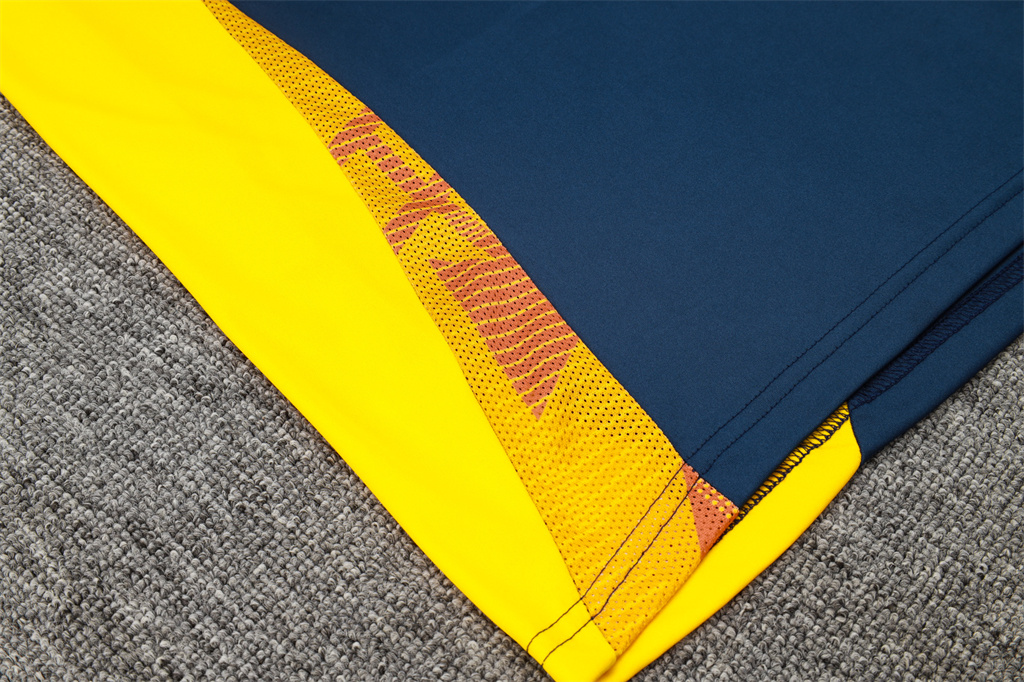 Real Madrid Training Short sleeve Suit 24/25