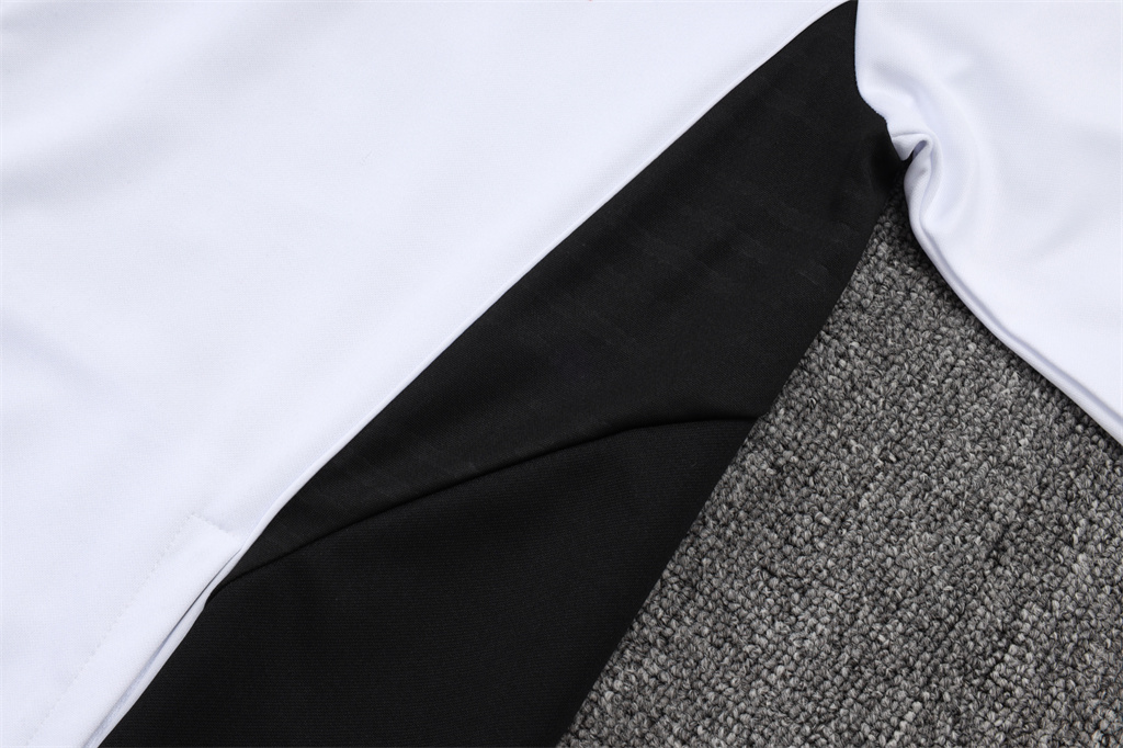 Liverpool Training Jacket 25/26