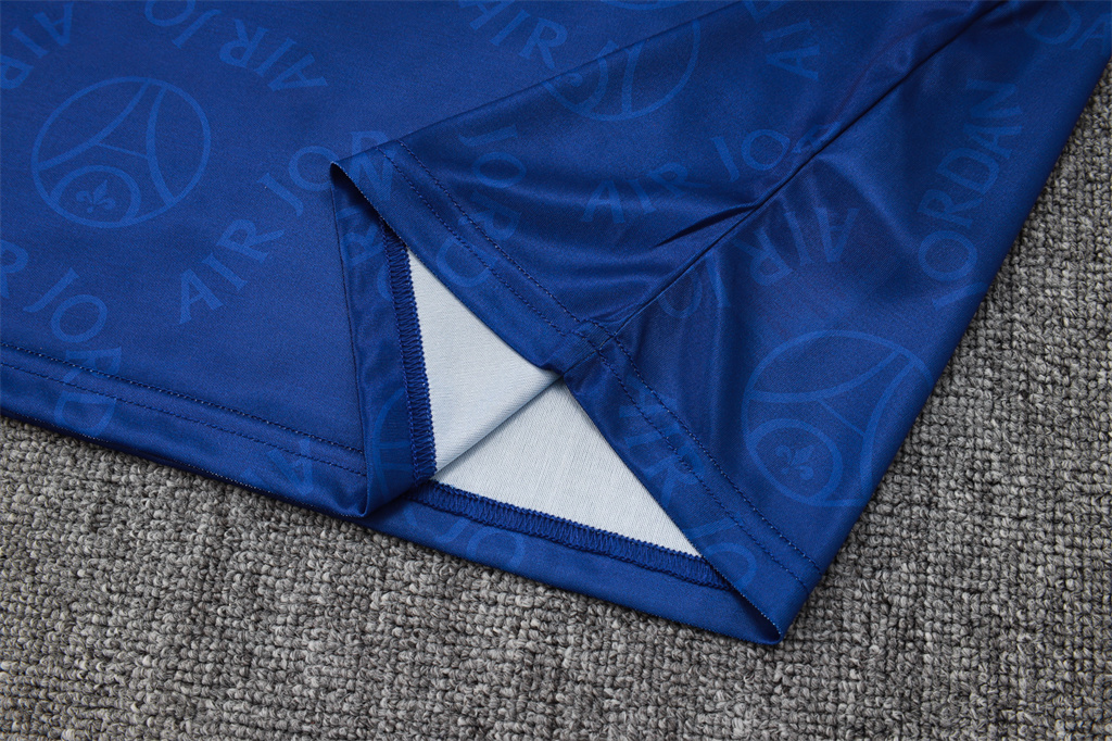 Paris Saint Germain Training Jersey 24/25