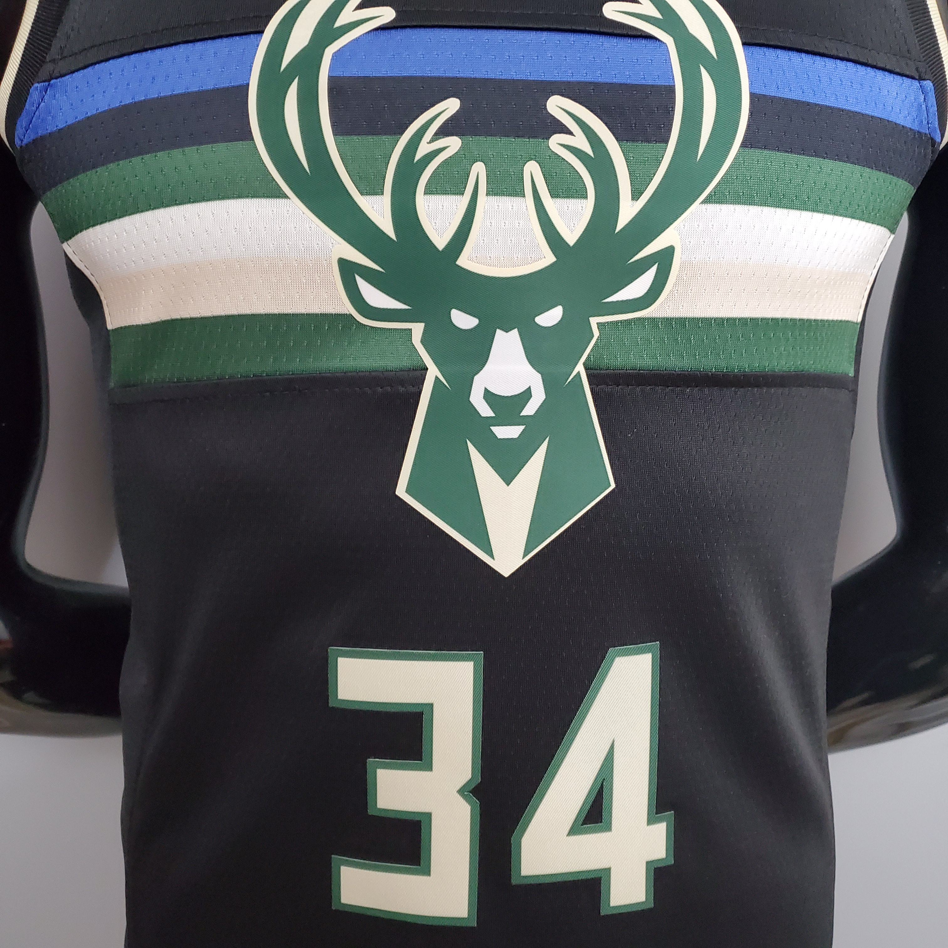 Giannis Antetokounmpo Milwaukee Bucks Theme Edition Swingman Jersey Black