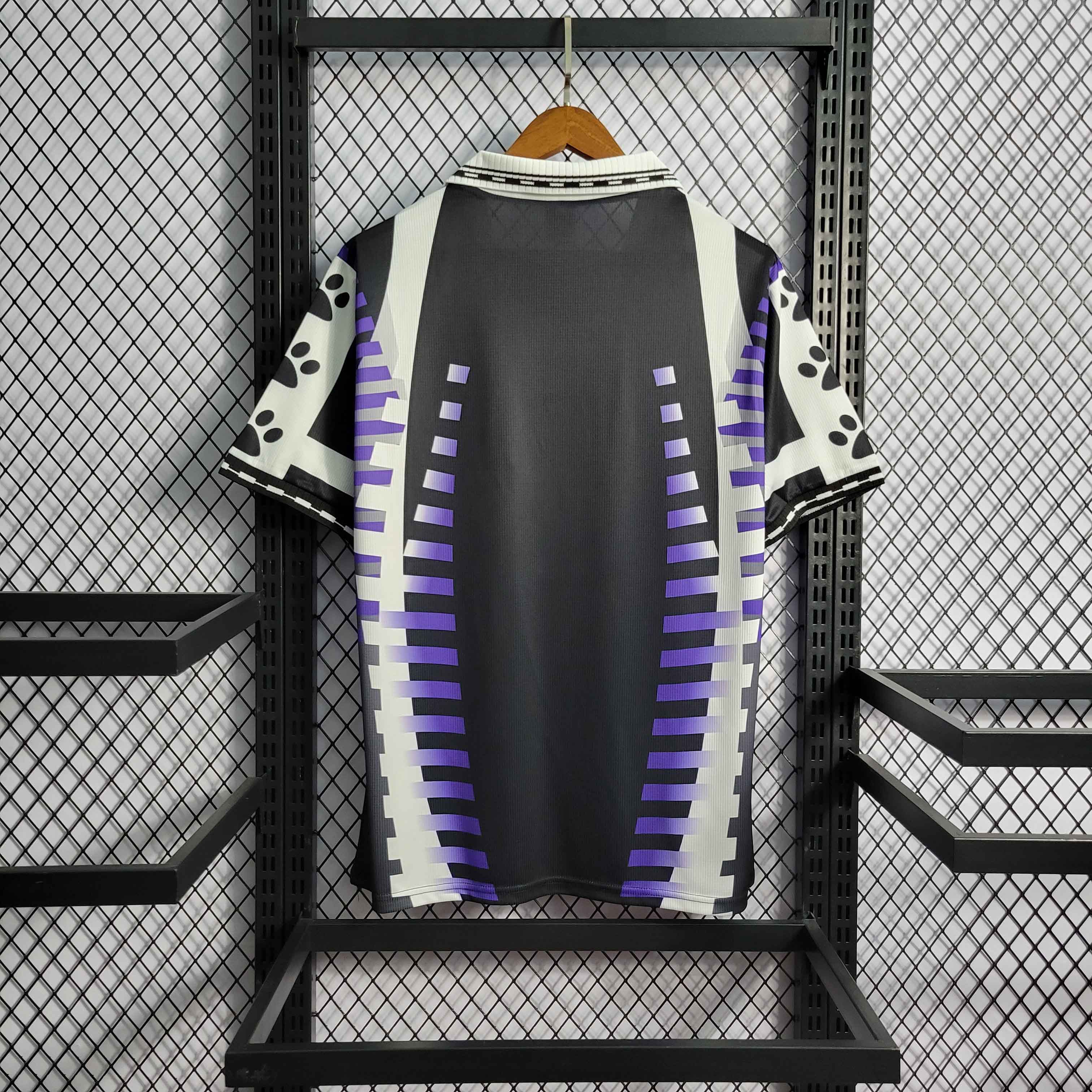 97-98 Real Madrid Retro Soccer Jersey