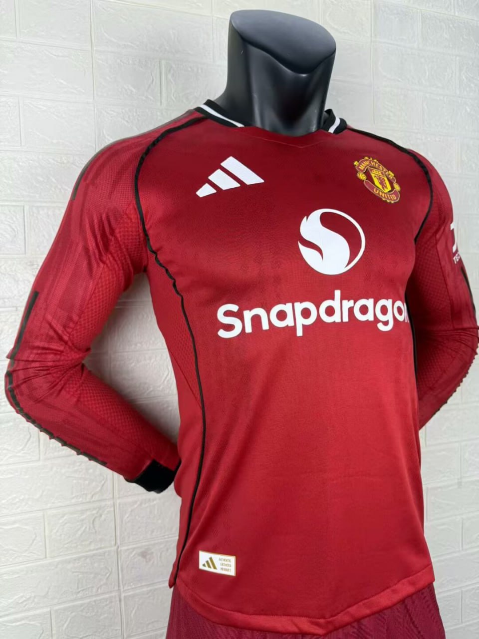 Manchester United Home Long Sleeve Player Jersey 25/26