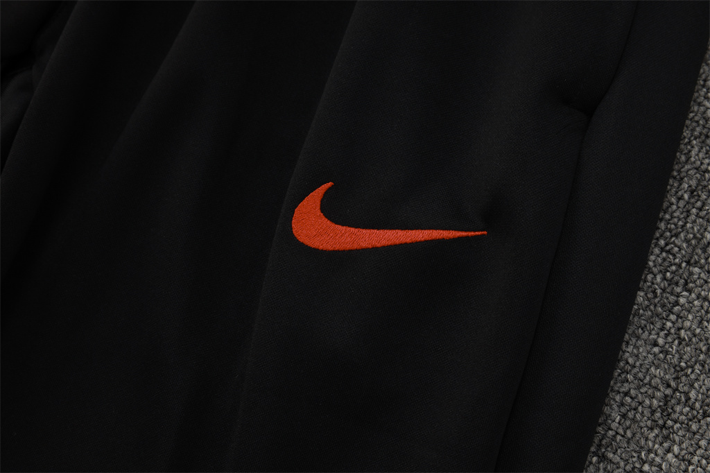 Liverpool Training Jacket 24/25