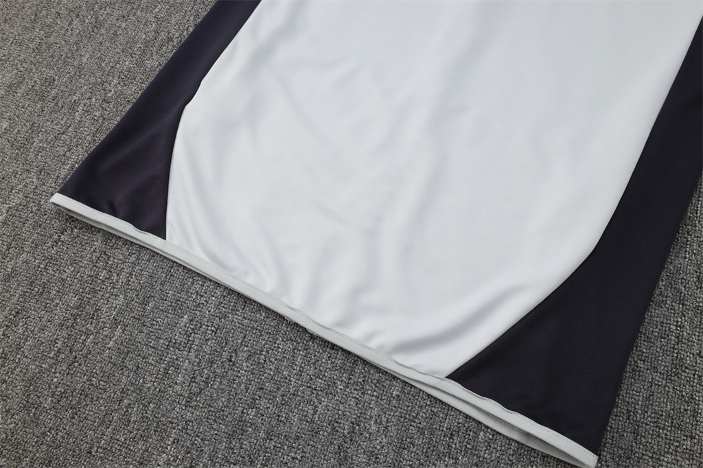 Juventus Training Jacket 24/25