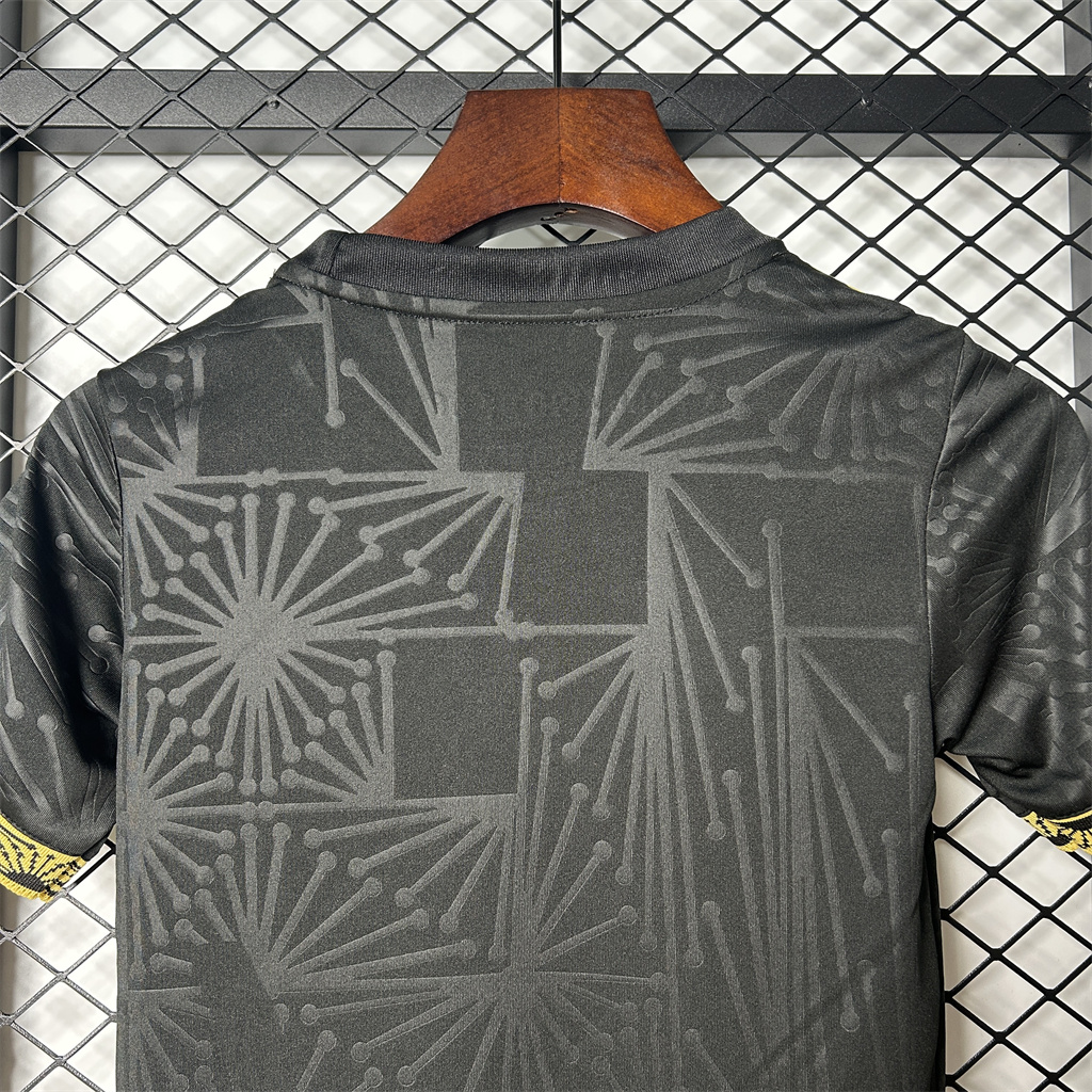 Mexico Gold Kids Suit 25/26