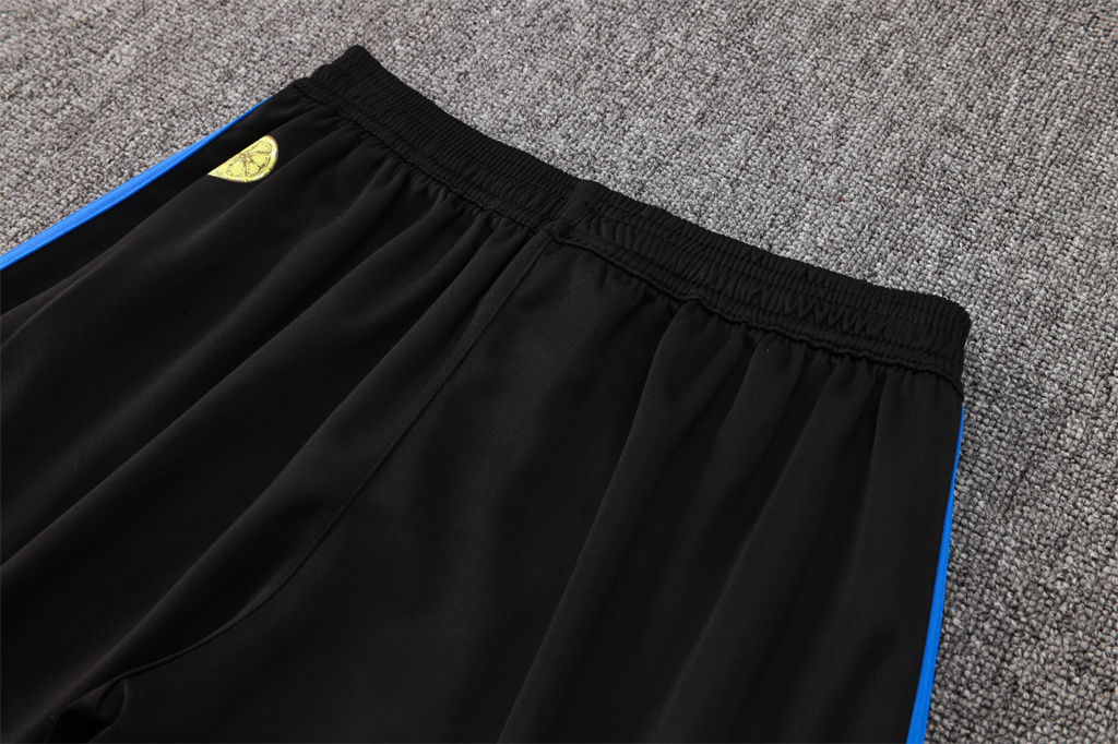 Manchester United Kids Training Suit 24/25