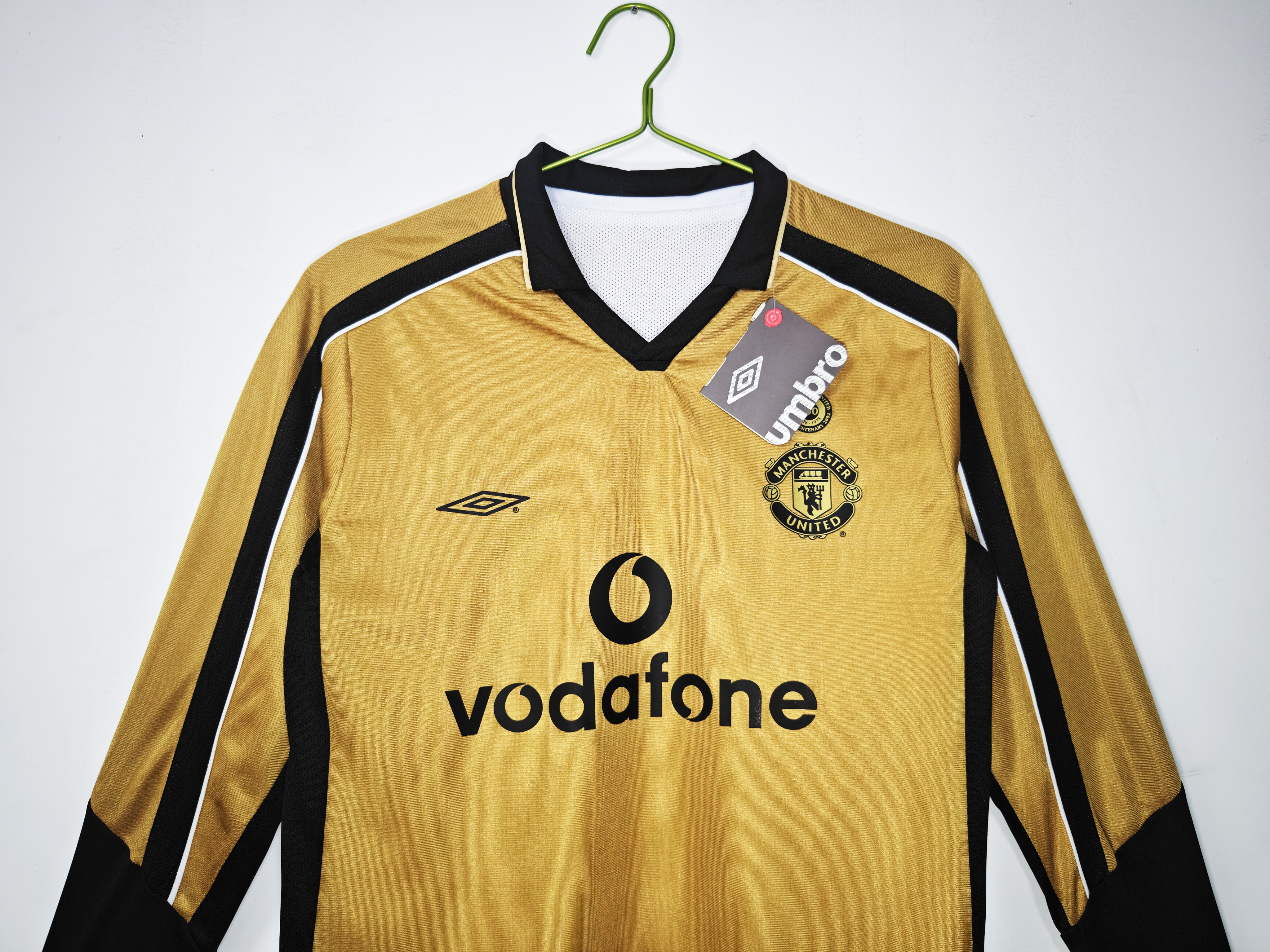 Manchester United 2001/02 Reversible Centenary Long Sleeve Retro Jersey
