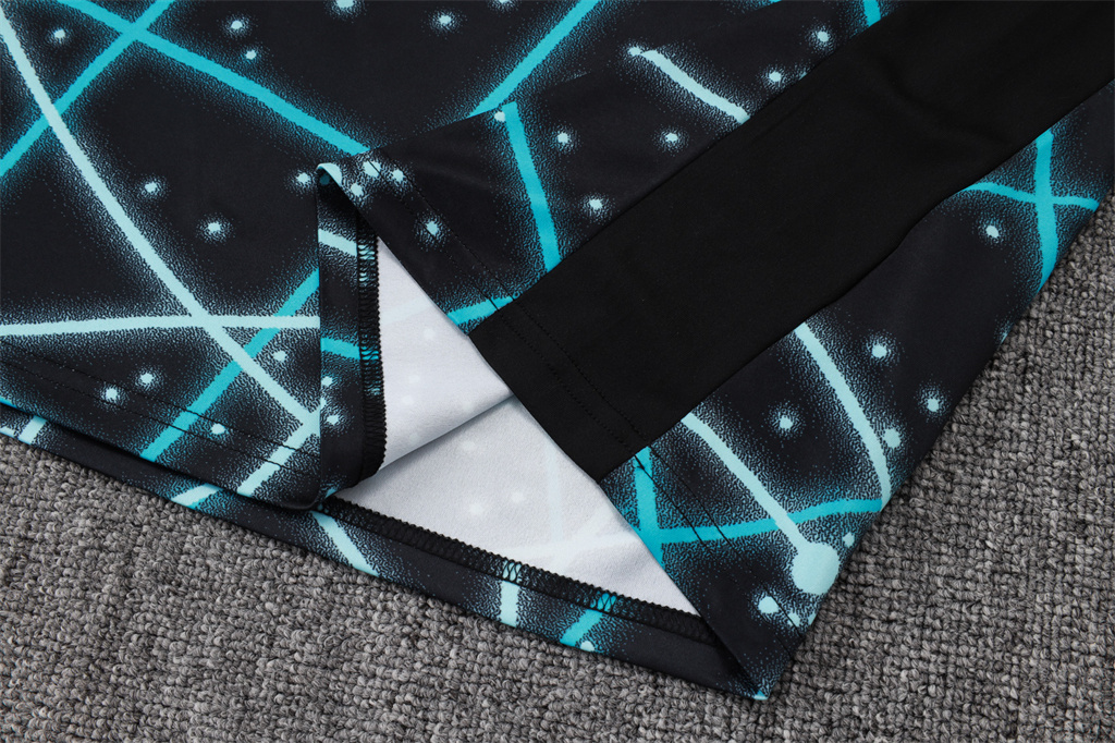 Inter Milan Training Jersey 24/25