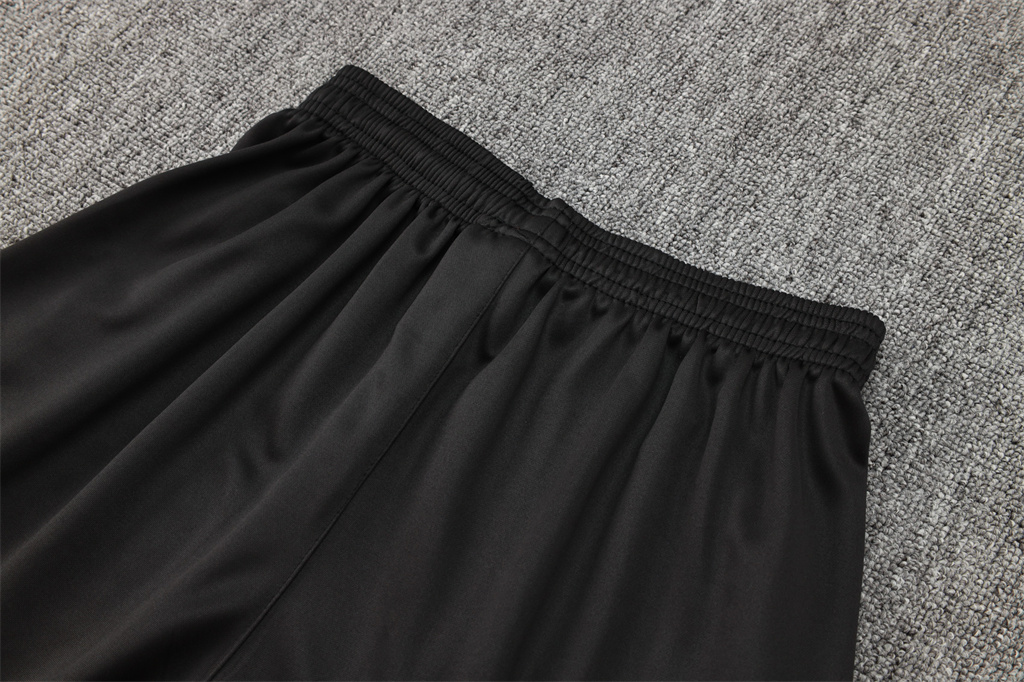 Manchester United Training Jersey 24/25