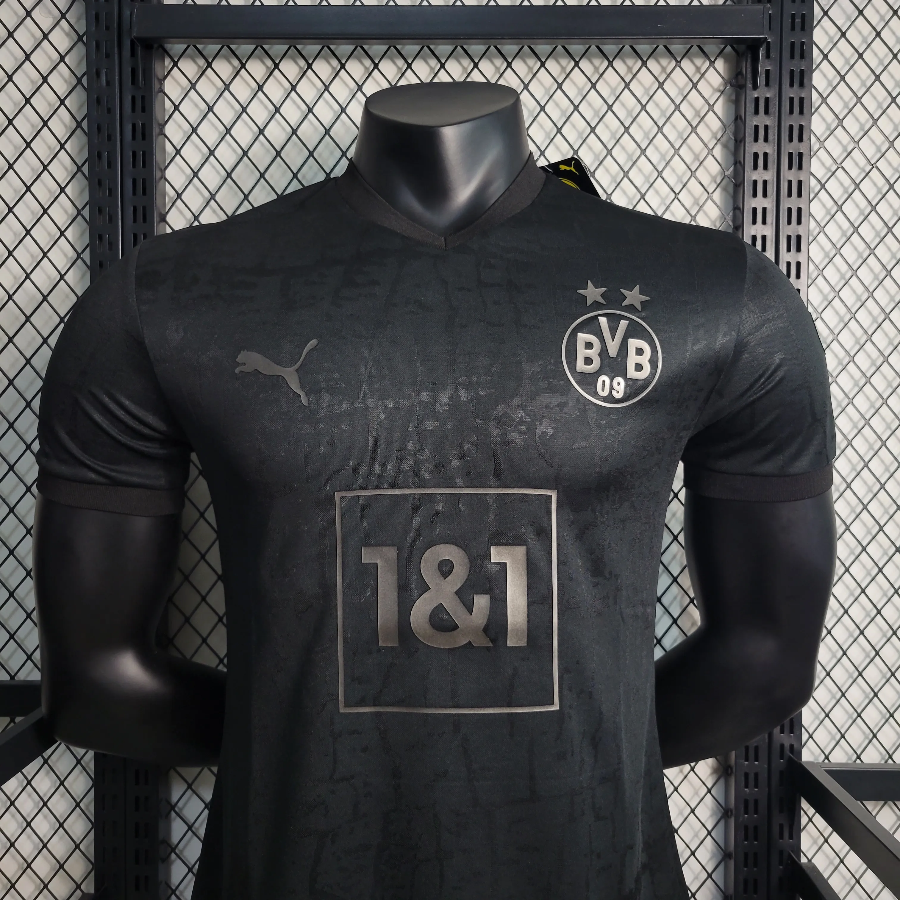 22-23 Borussia Dortmund All-Black Jersey Player Version