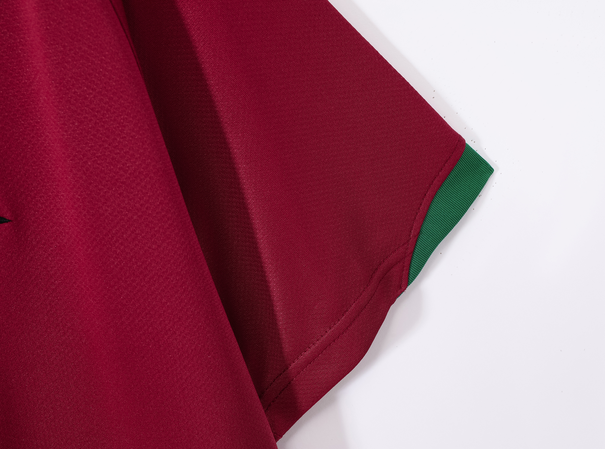 Portugal Home Retro Jersey 2006