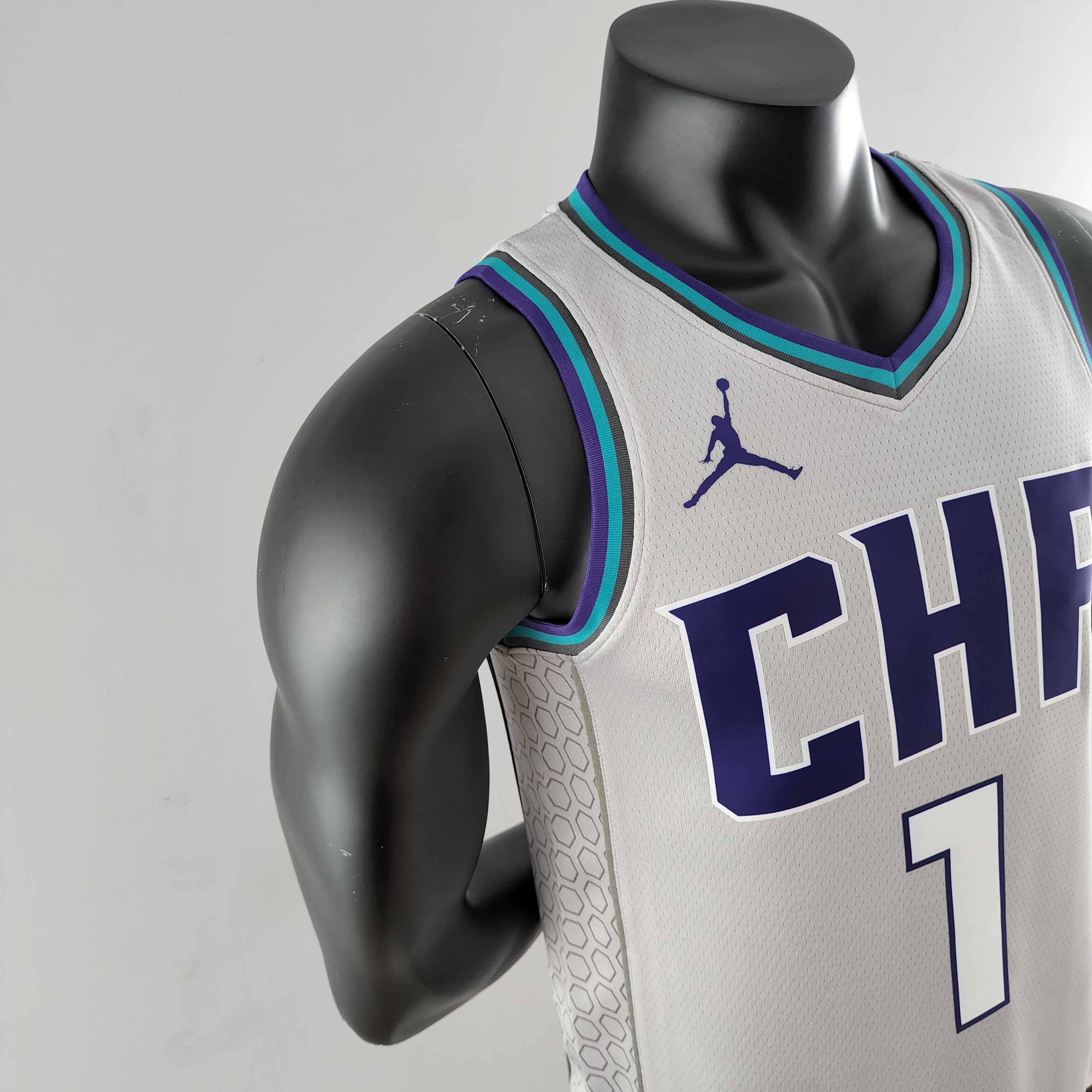 LaMelo Ball Charlotte Hornets Swingman Jersey Grey 2019