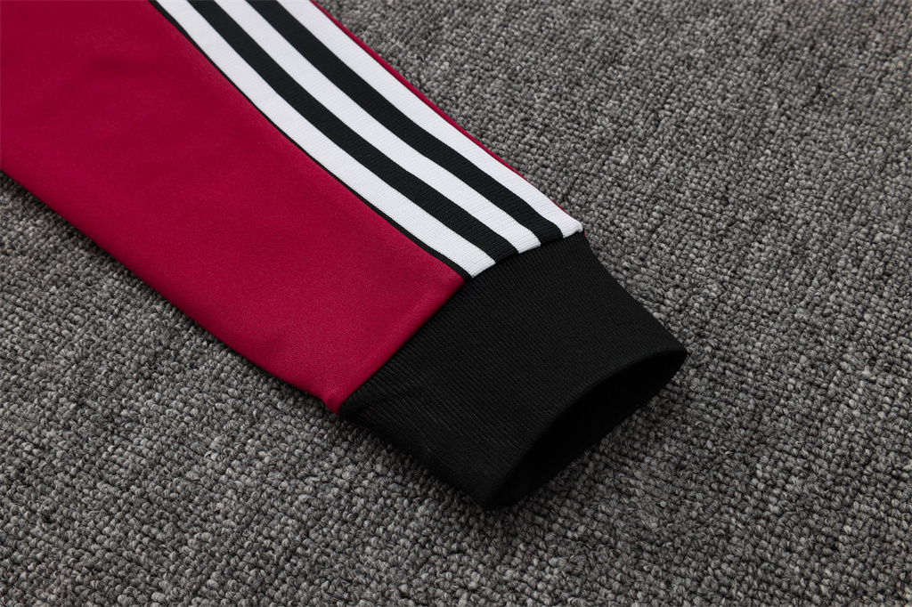 Manchester United Training Jacket 24/25