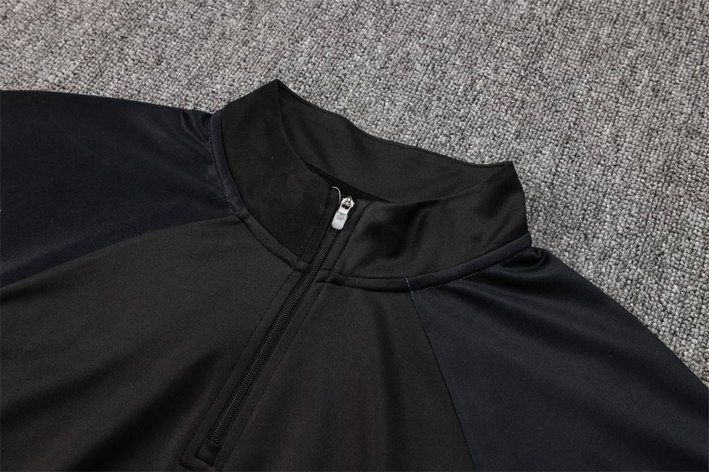 Manchester United Training Jersey Suit 24/25