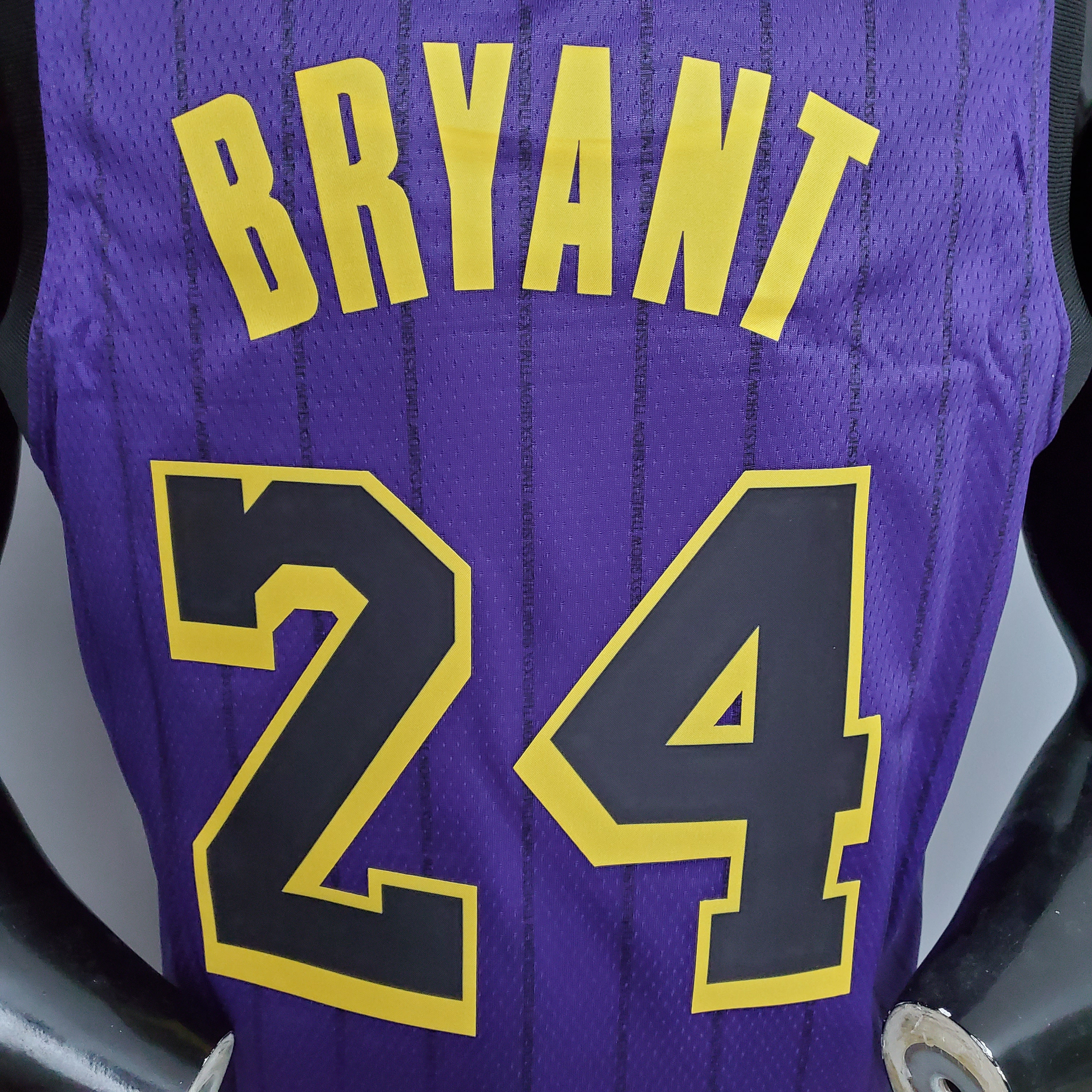 Kobe Bryant Los Angeles Lakers Swingman Jersey Purple