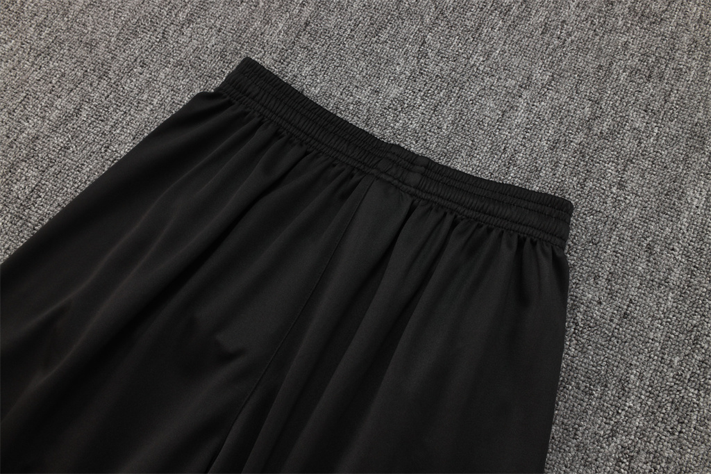 Liverpool Training Jersey 25/26