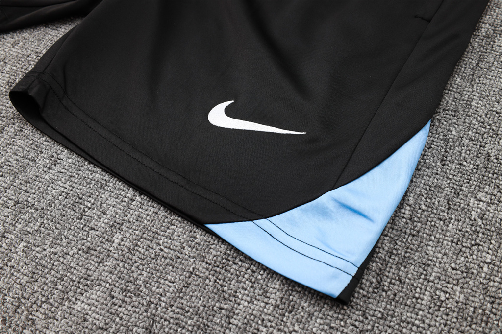 Tottenham Hotspur Training Jersey 24/25