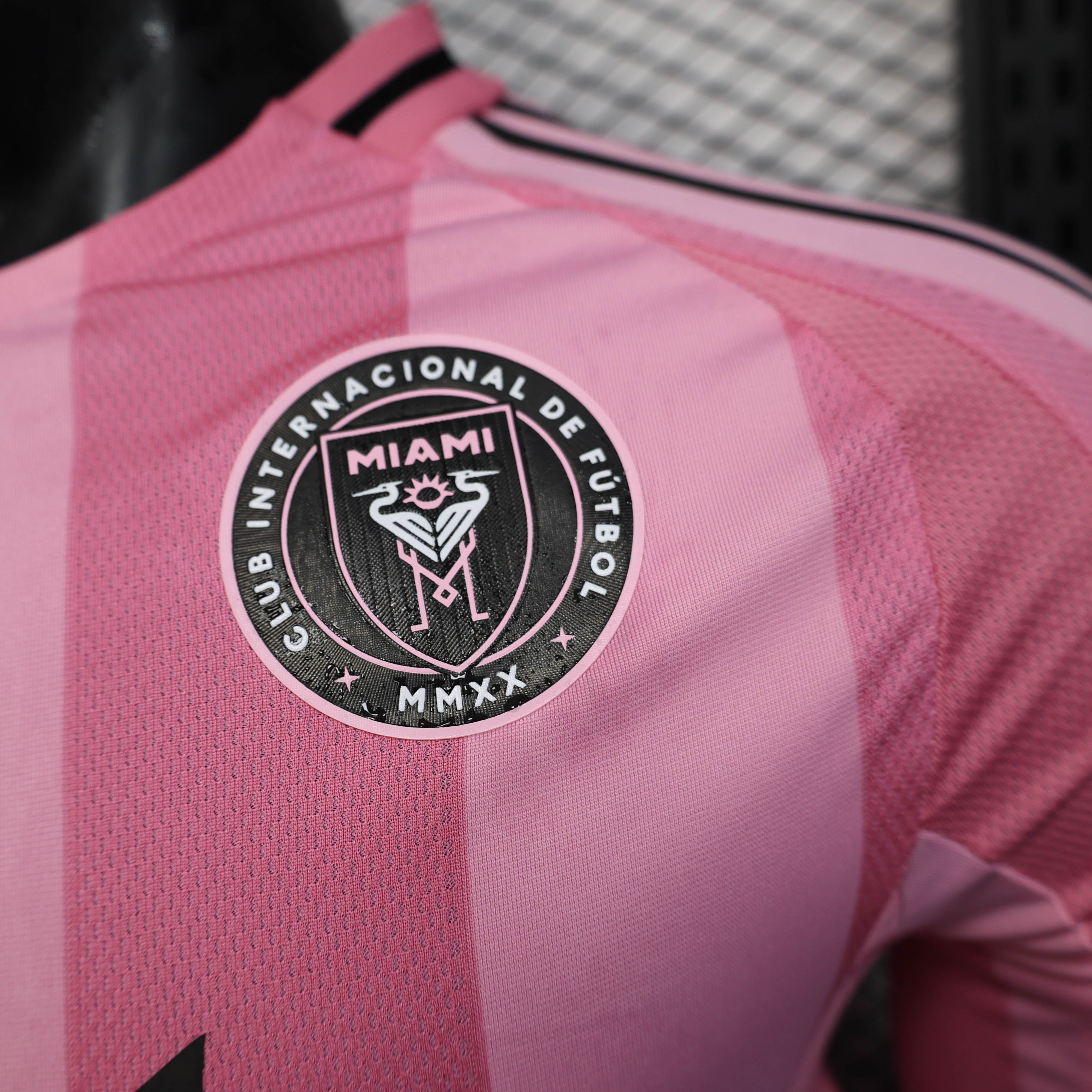 Inter Miami CF Home Pink Soccer Jersey Player Version Shirt Long sleeve 2025-26