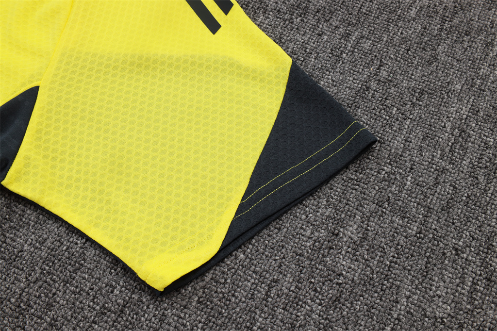 Real Madrid Training Short sleeve Suit 25/26