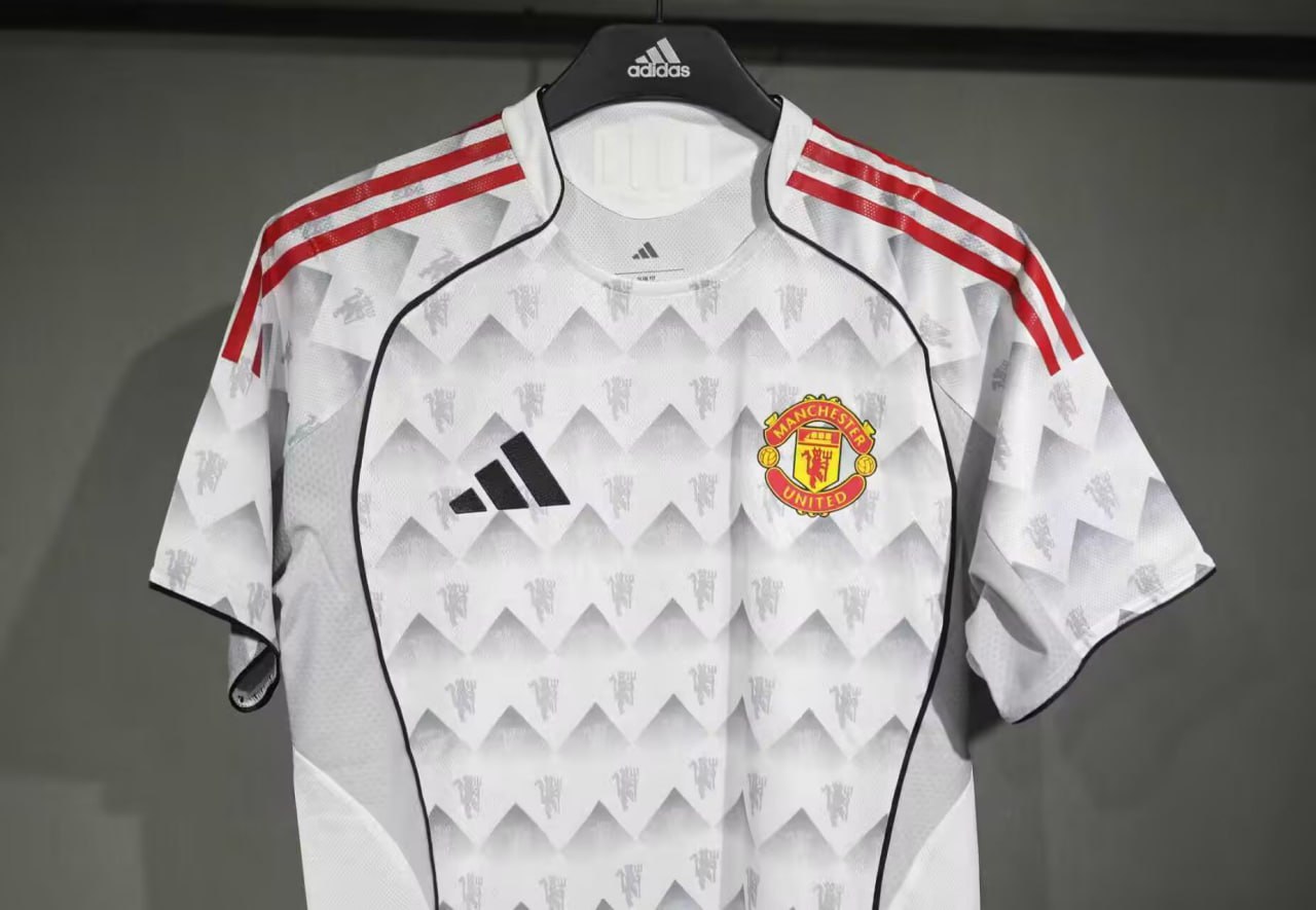 Manchester United Special Edition Player Jersey 25/26