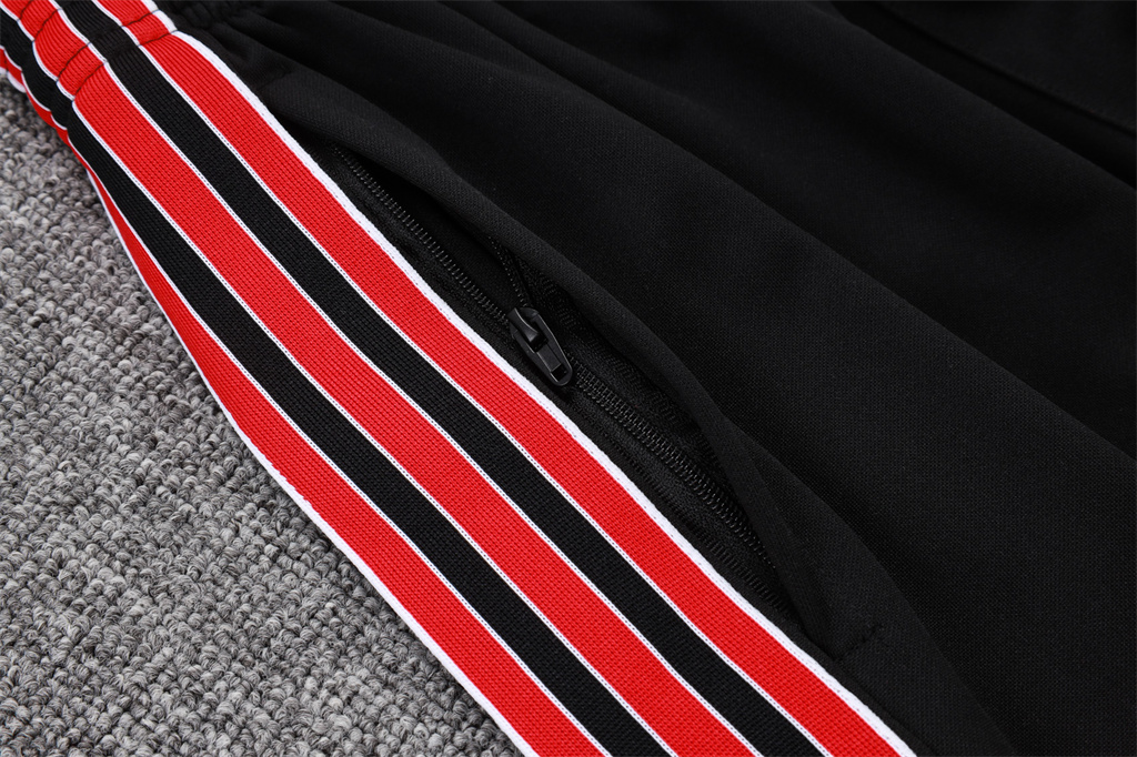 Manchester United Training Jacket 25/26