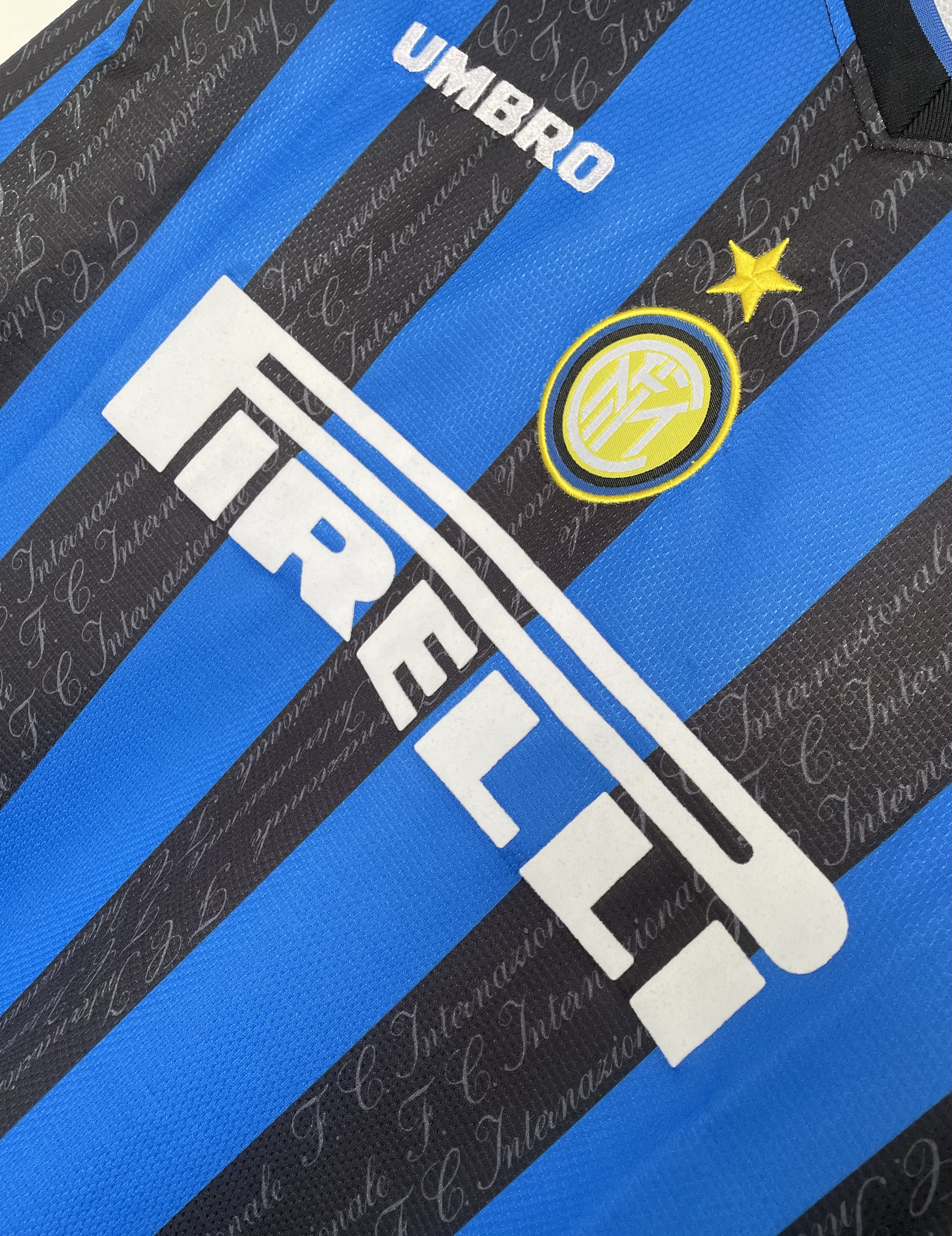 Inter Milan Home Long Sleeve Retro Jersey 1997/98