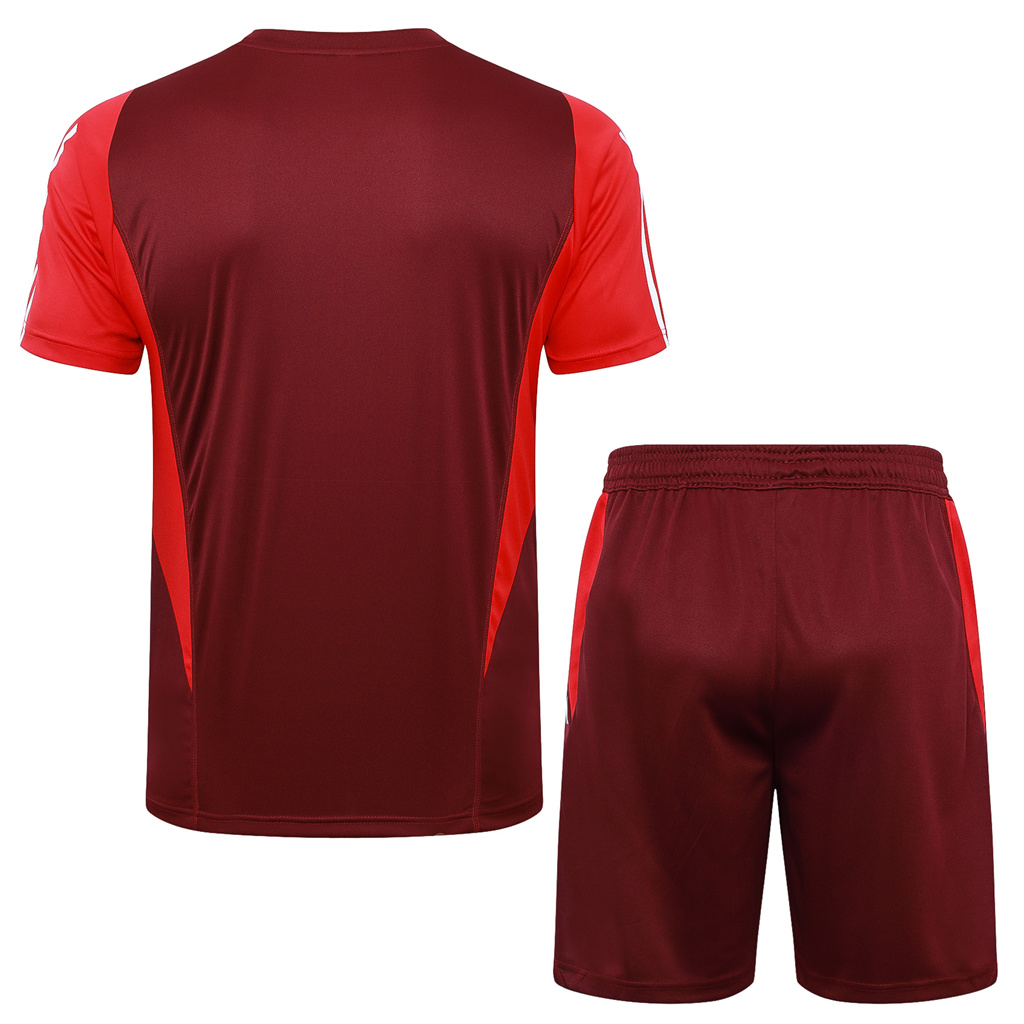 Internacional Training Short sleeve Suit 24/25