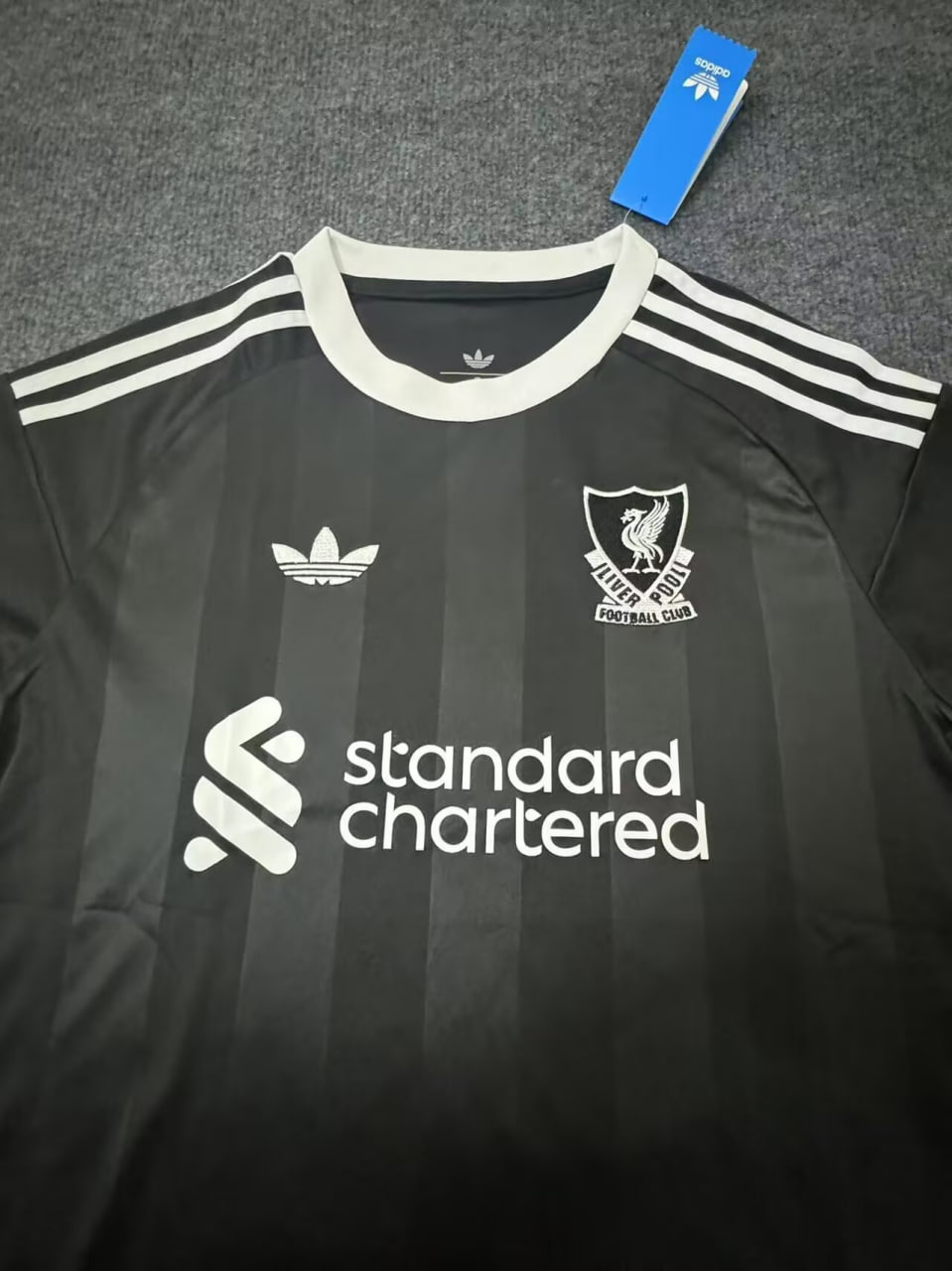 Liverpool Goalkeeper Man Jersey 25/26