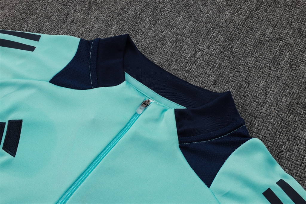 Manchester United Training Jersey Suit 24/25