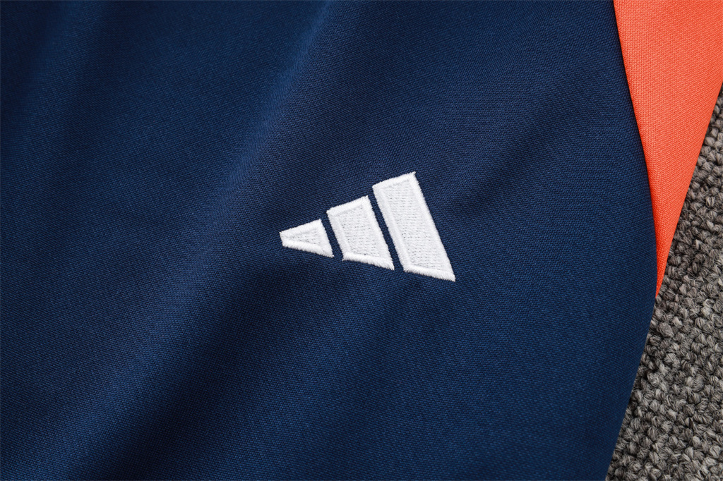 Manchester United Training Jacket 24/25