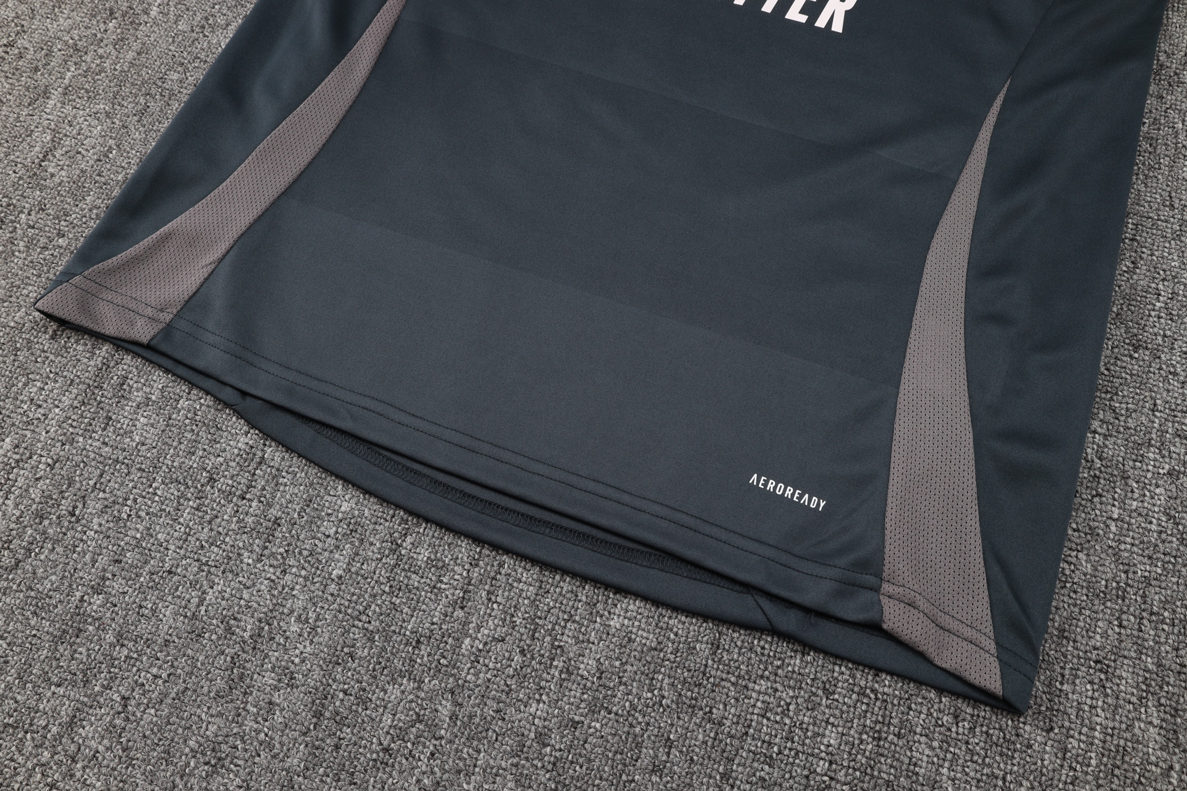 Real Madrid Kids Training Suit 24/25