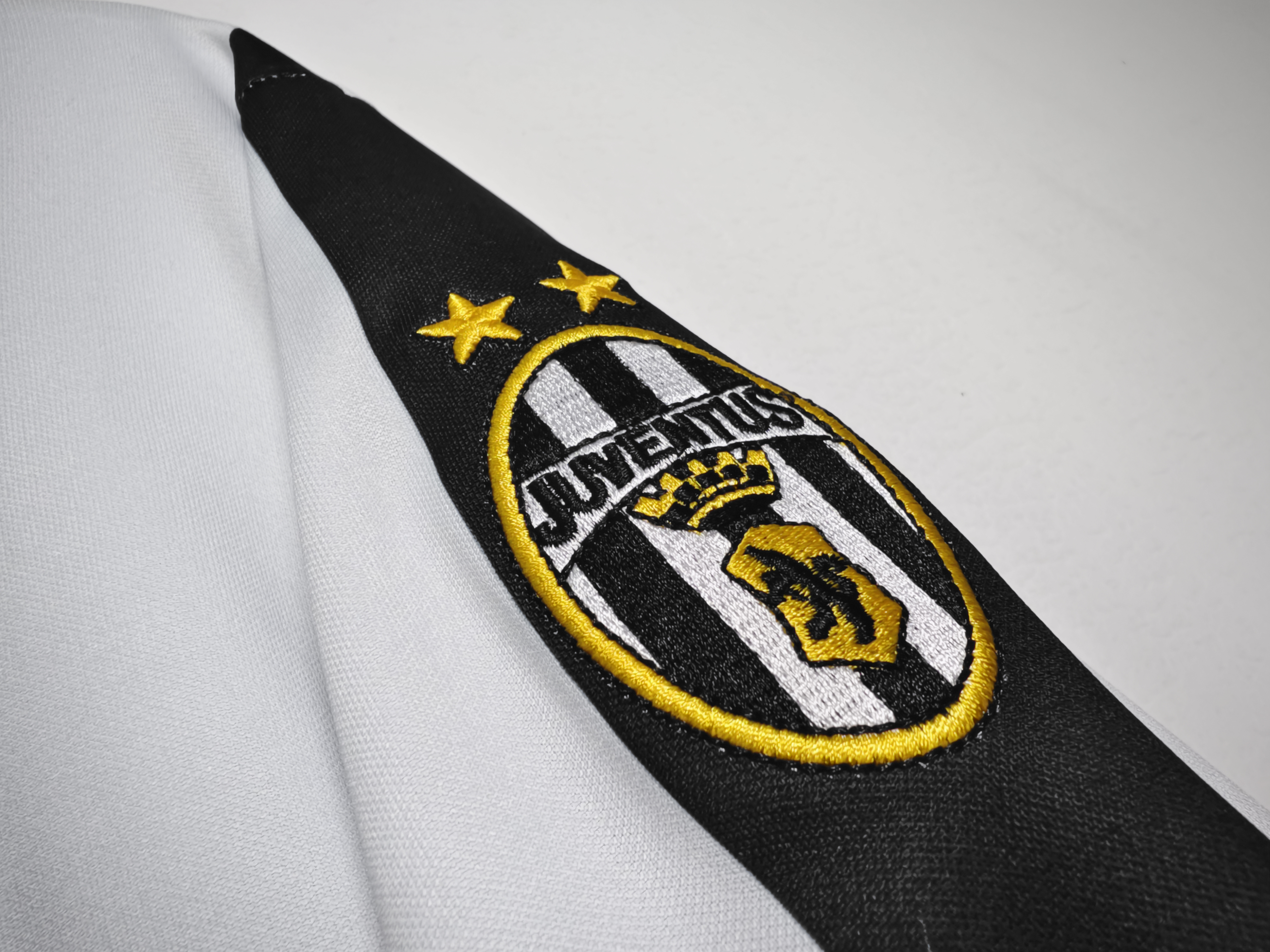 Juventus Home Retro Jersey 1998/99