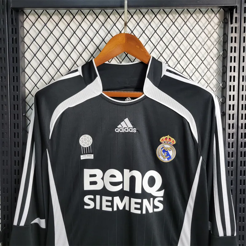 06-07 Real Madrid Away Retro Jersey Long Sleeve