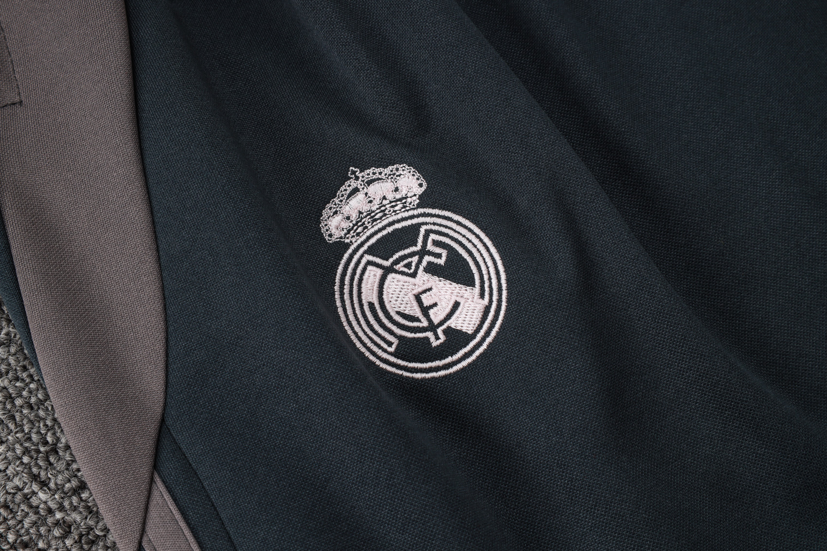 Real Madrid Training Suit 24/25