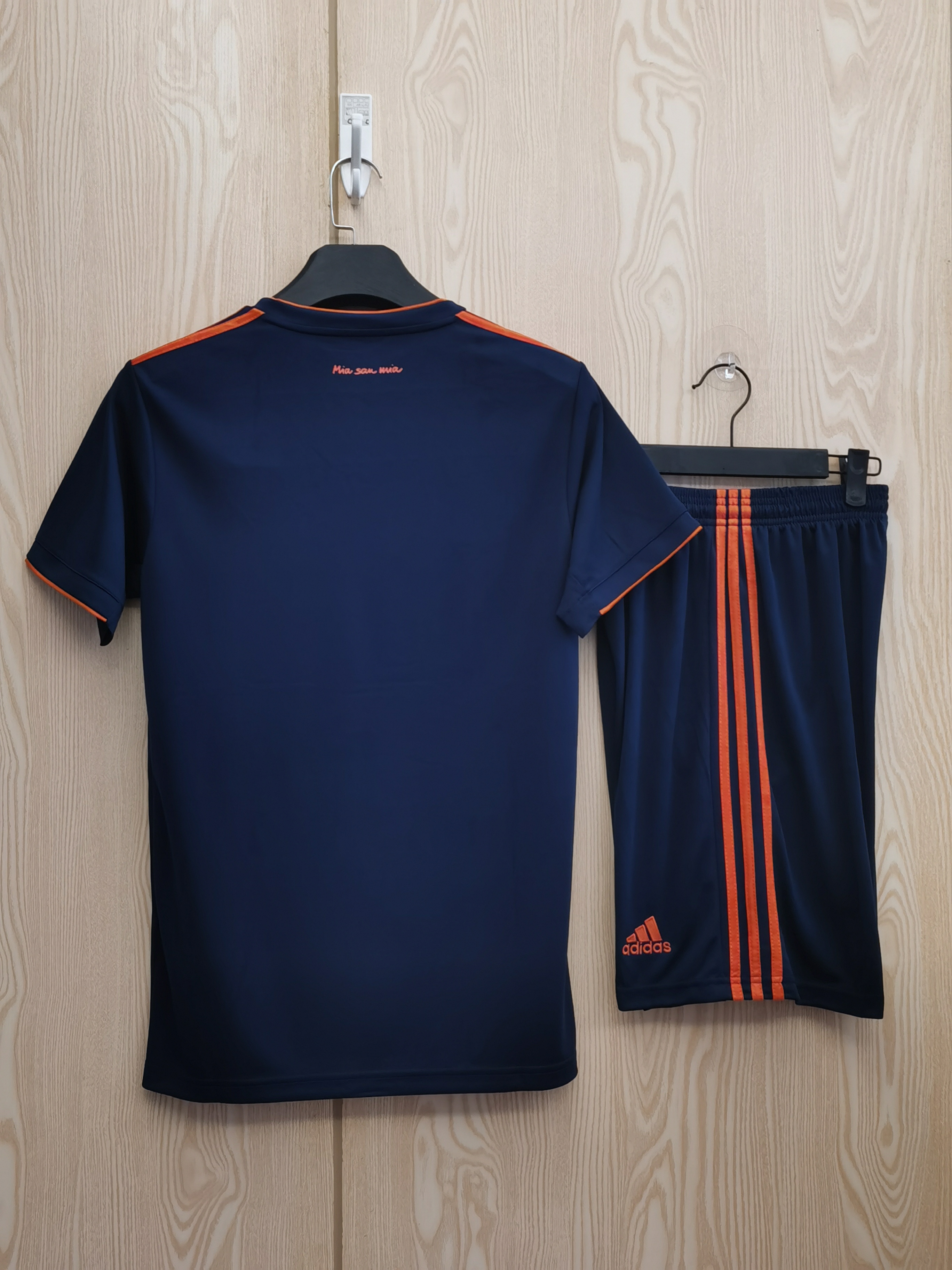 Bayern Munich Third Man Jersey 19/20 Tops