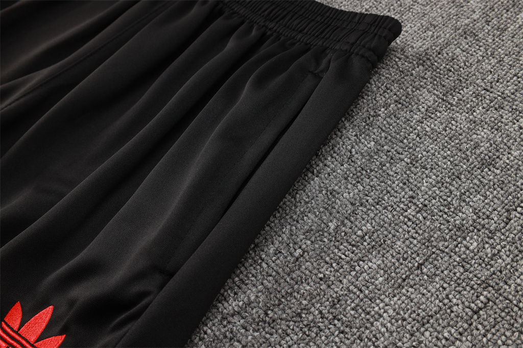 Manchester United Training Jersey Suit 24/25