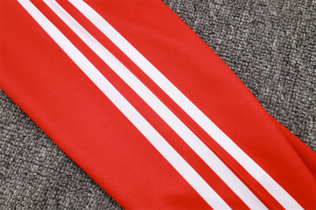 Bayern Munich Kids Training Suit 24/25