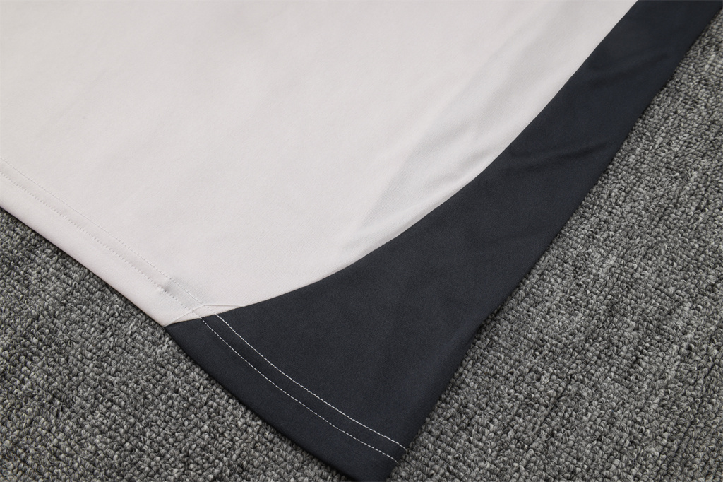 Real Madrid Training Jersey 24/25