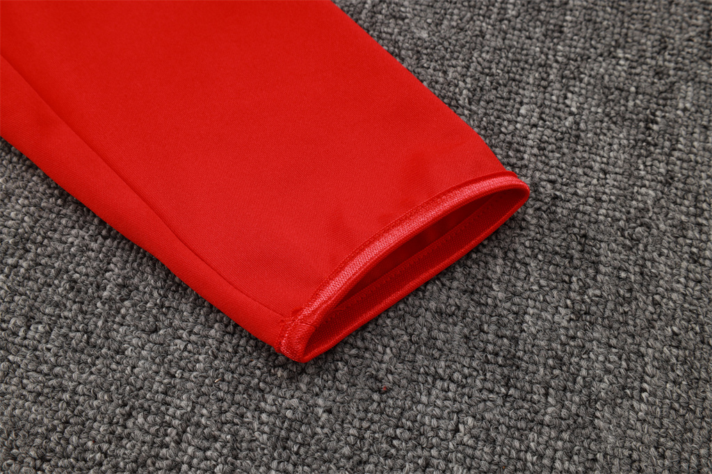 Manchester United Training Jacket 24/25