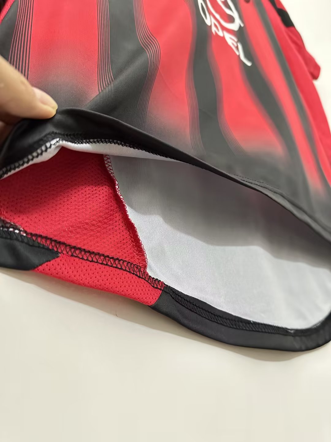 AC Milan Home Retro Jersey 2004/05