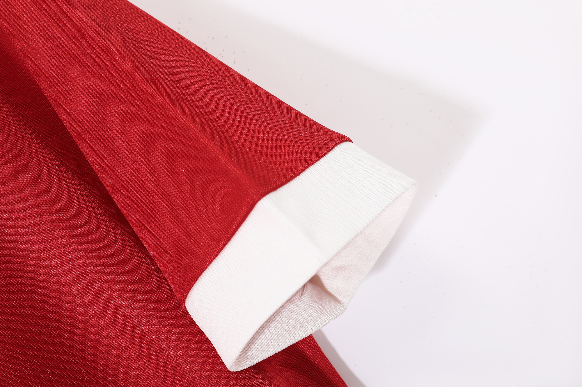 Liverpool Home Retro Jersey 1976/77