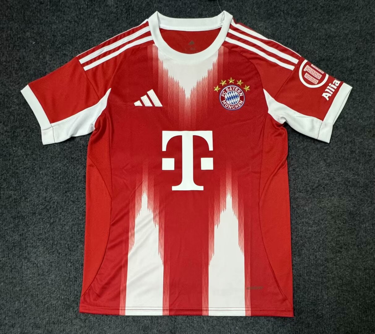 Bayern Munich Home Man Jersey 25/26