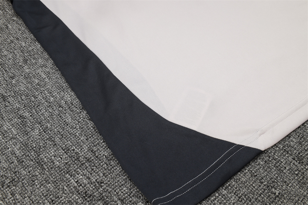 Real Madrid Training Jersey 24/25