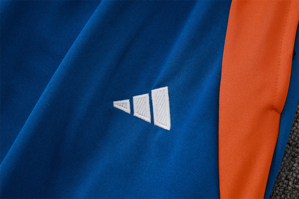 Juventus Training Suit 23/24