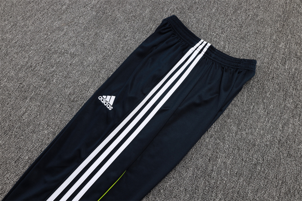 Real Madrid Training Pants 25/26